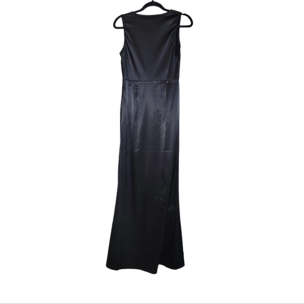 High Slit Gown - Picture 2 of 4